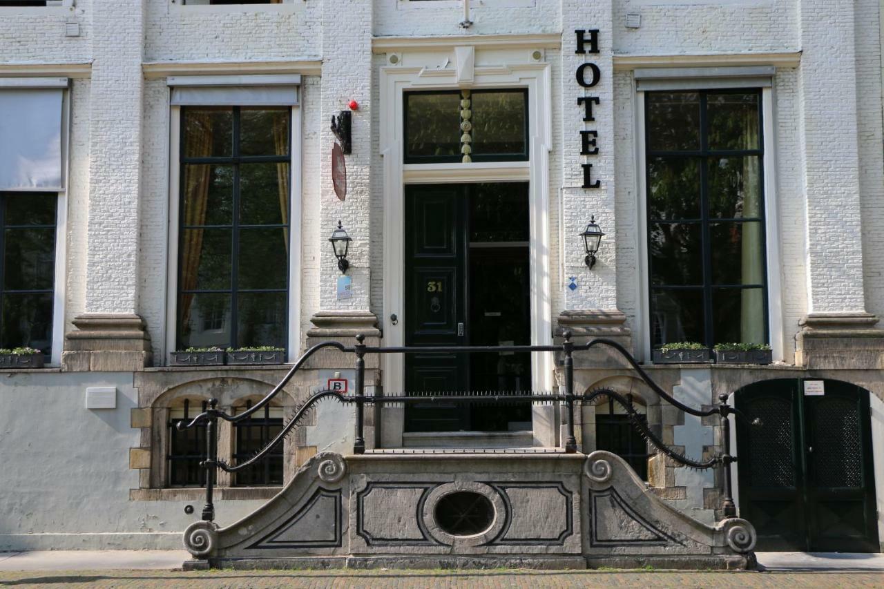 Hotel Aan De Dam ミデルブルグ エクステリア 写真