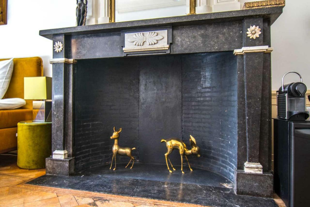 Hotel Aan De Dam ミデルブルグ エクステリア 写真