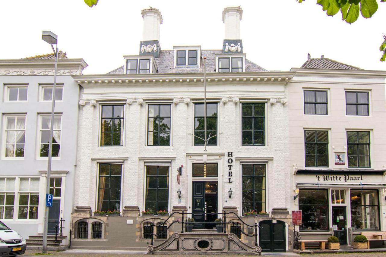 Hotel Aan De Dam ミデルブルグ エクステリア 写真