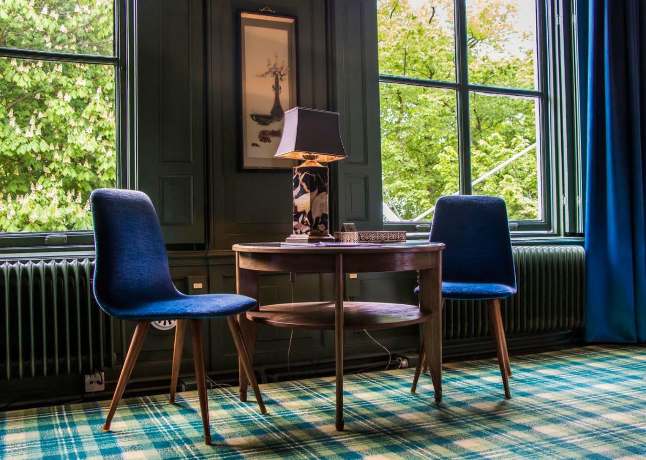 Hotel Aan De Dam ミデルブルグ エクステリア 写真