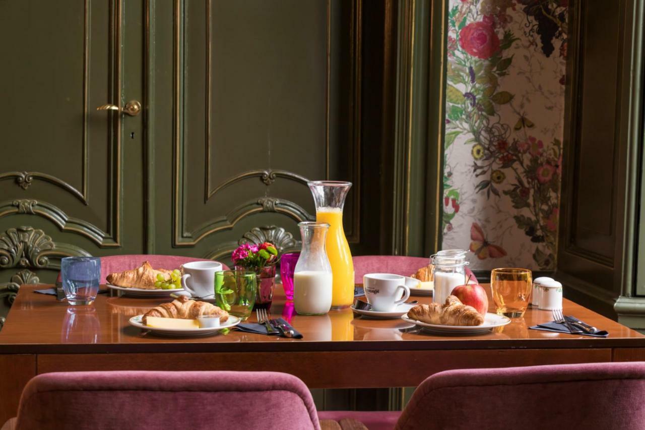 Hotel Aan De Dam ミデルブルグ エクステリア 写真